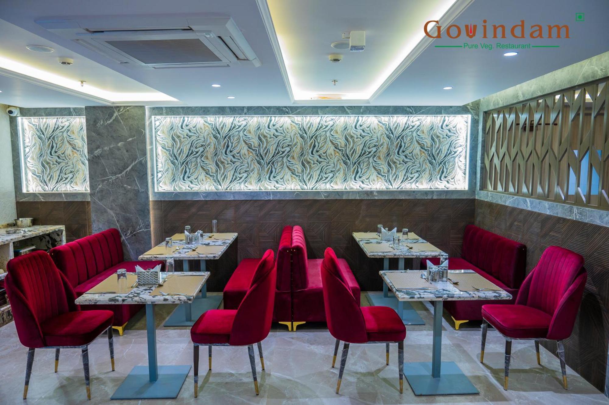 Hotel Golden Petals Váránaszi Kültér fotó